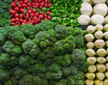 Несколько идей для бизнеса на торговле овощами и фруктами Как открыть точку на рынке с овощами